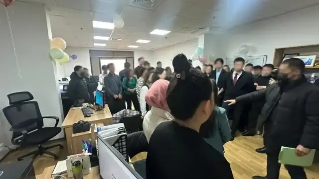Интернетте азаматтардың жеке деректері сатылған