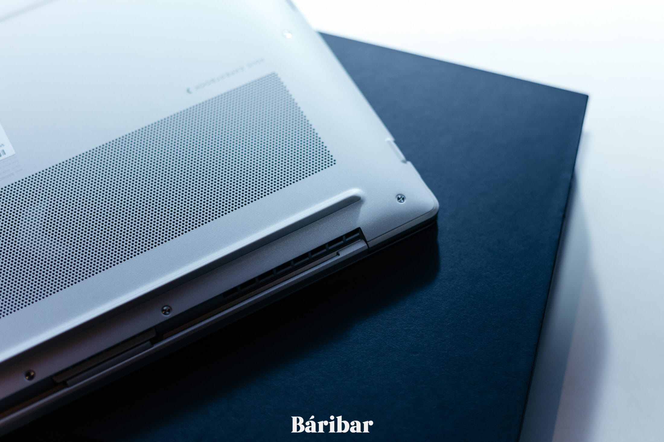ASUS ExpertBook Ultra