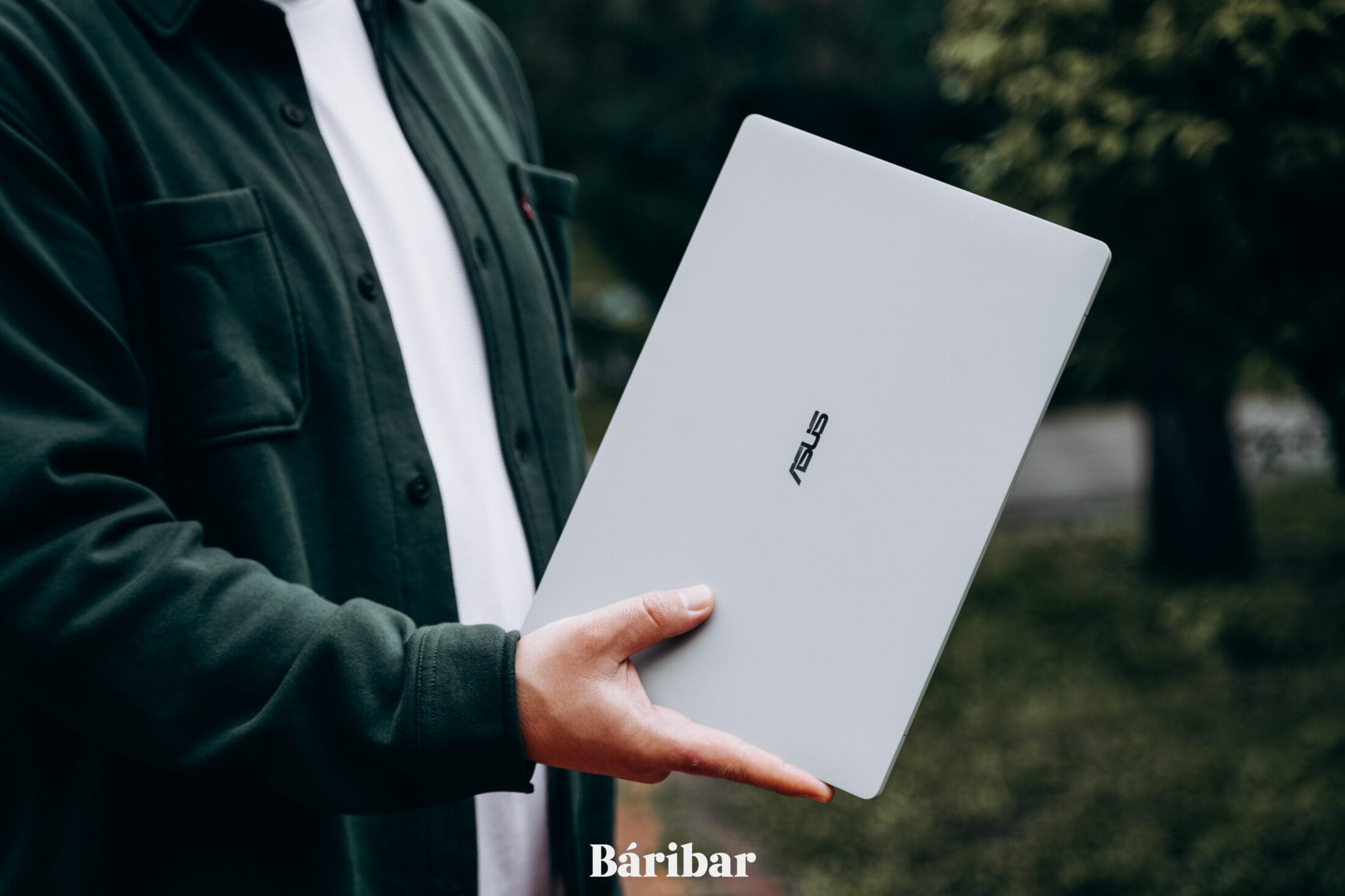 ASUS ExpertBook Ultra