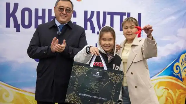 Алматы облысында тұрғындарға пәтер кілттері табысталды