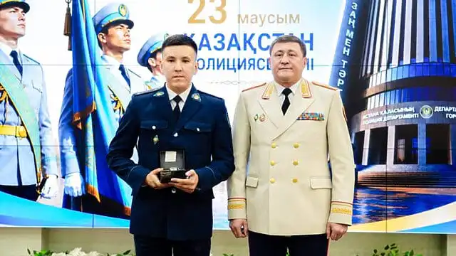 Астанада полиция қызметкерлеріне 11 пәтердің кілті табысталды
