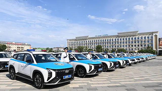 Полиция күні: Қызылордада тәртіп сақшыларына 94 автокөлік табысталды